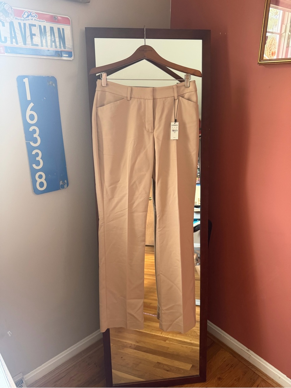 Express Women's Beige Straight-Leg Trousers